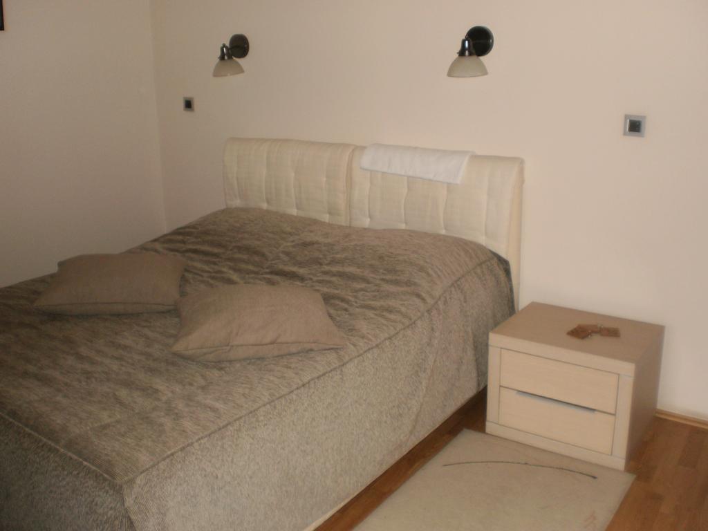 Guest House Amico Vranje Quarto foto